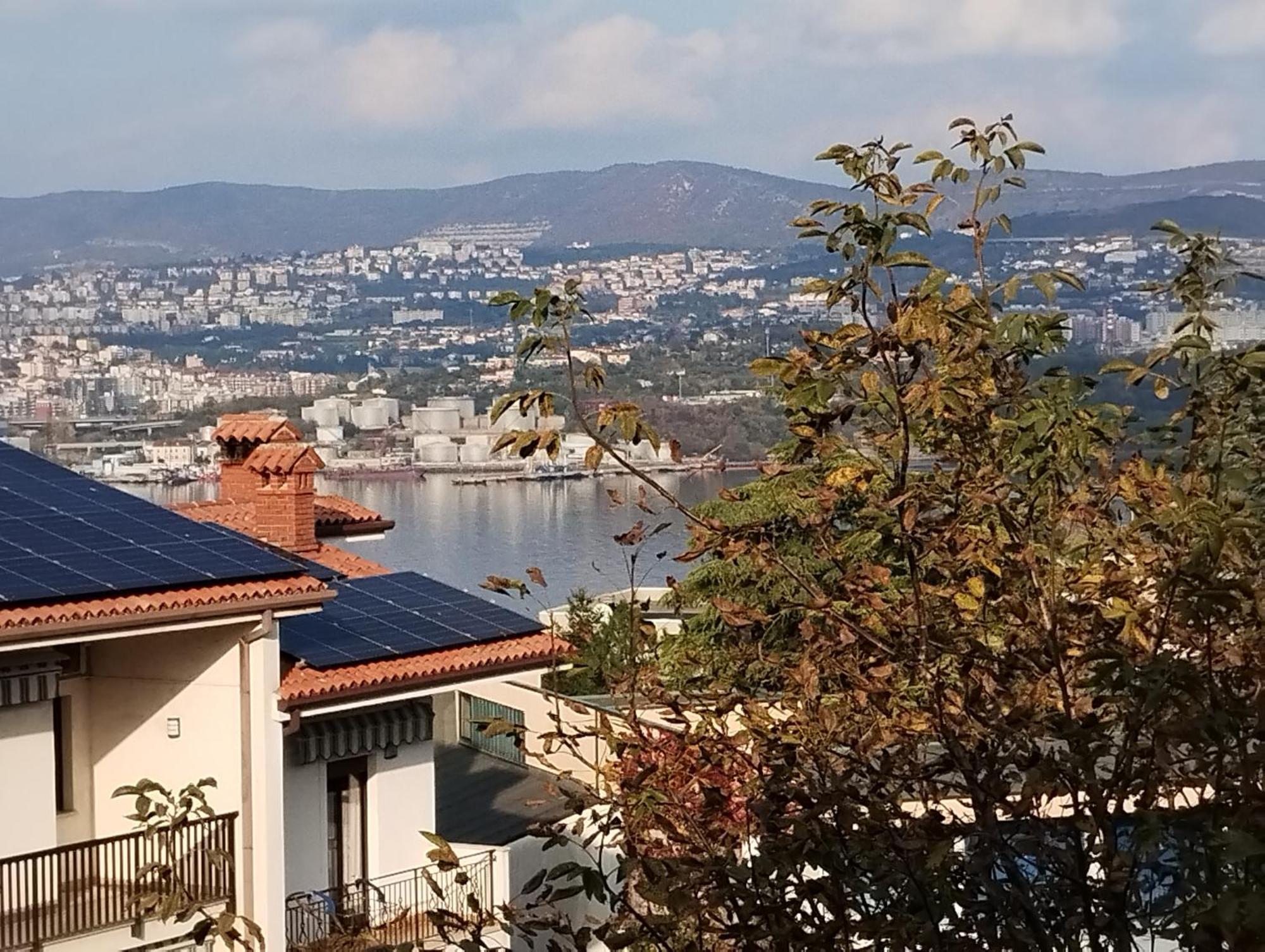 Veneta Hostel Muggia Bagian luar foto